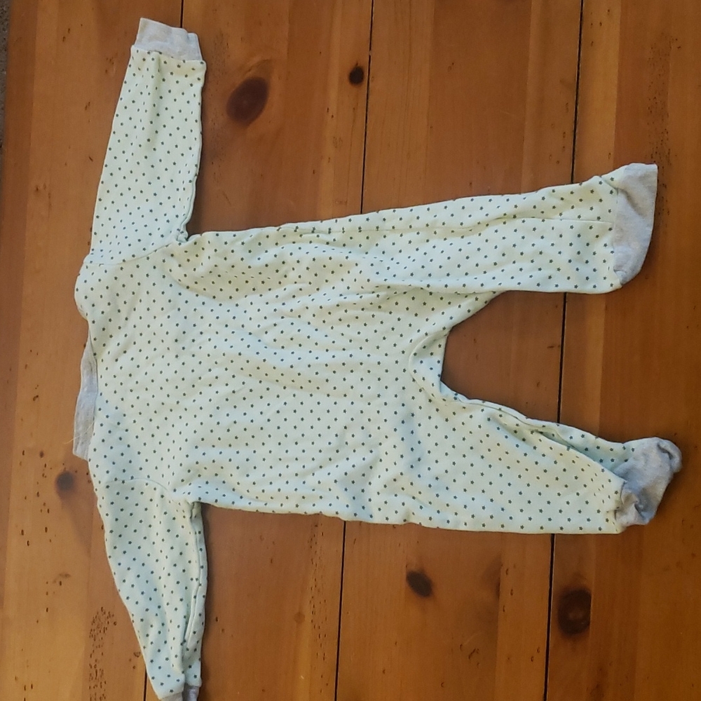 3/$10 Infant sleeper - Picture 9 of 9